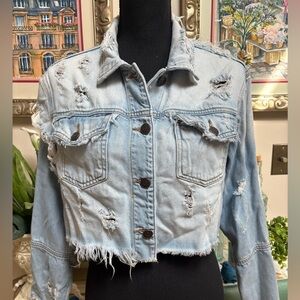 CELLO White Washed Light Blue Denim Cropped Grunge Distressed Ripped Jacket Sz M